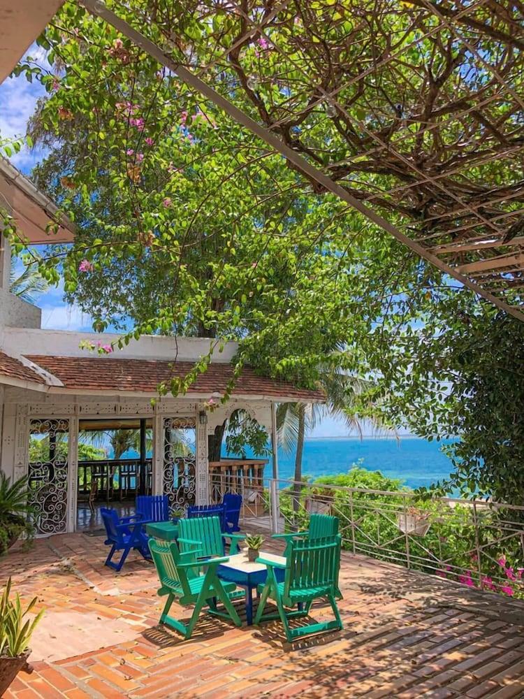 Hotel Mont Joli Cap-Haitien Bagian luar foto