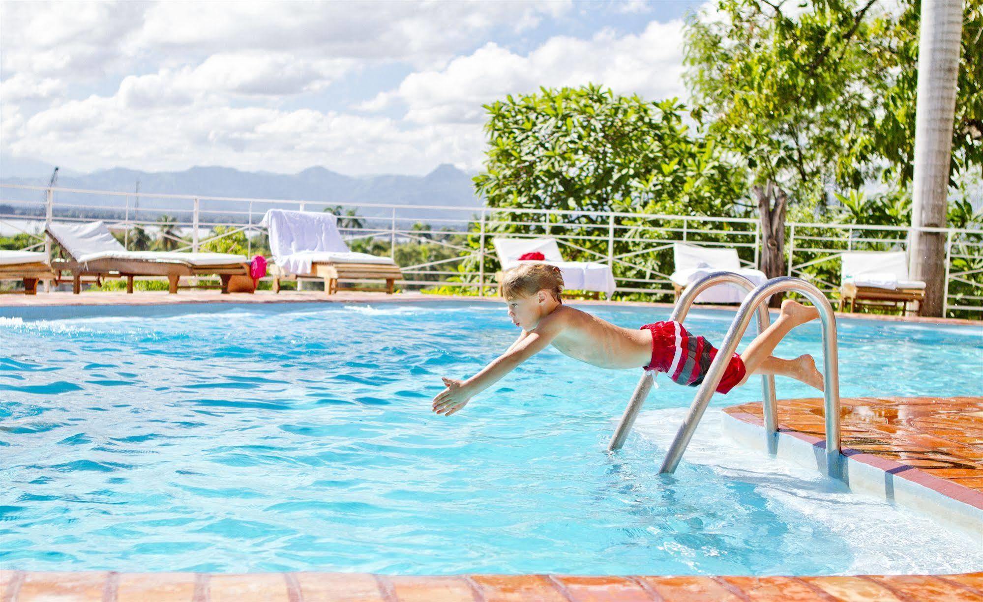 Hotel Mont Joli Cap-Haitien Bagian luar foto